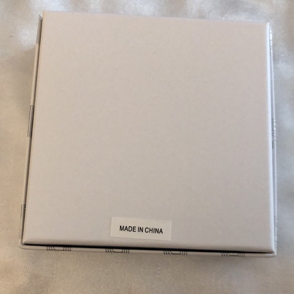 Baublebar Silver Tone Ghouls Rule Ghost Drop Earrings Crystal Fringe NIB - Picture 12 of 12